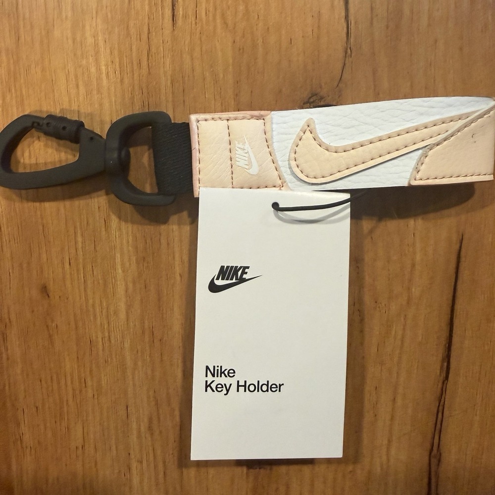 Nike Air Key Holder Wrist Lanyard Keychain Pale Pink White Jordan Dunk NWT